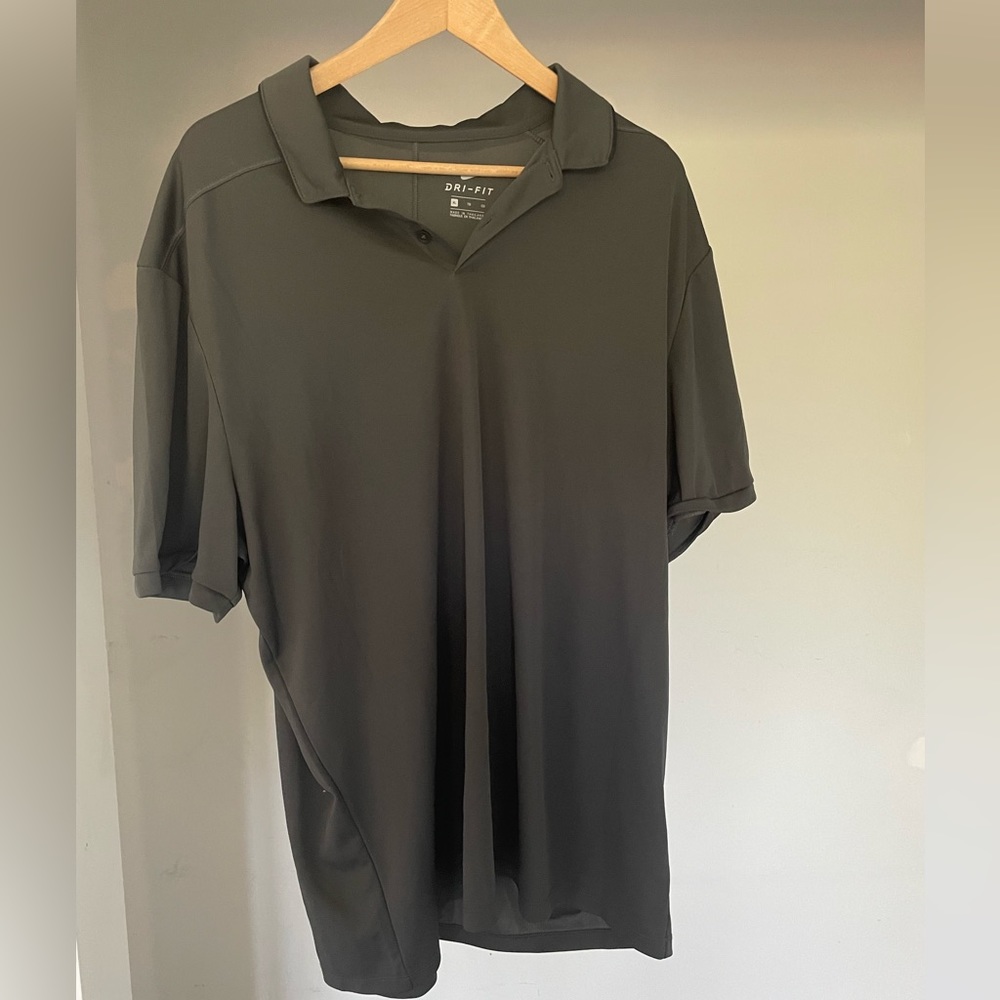 Nike dri fit golf polo